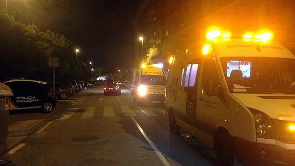 Un joven, herido de arma blanca tras ser atacado por un encapuchado en Teatinos