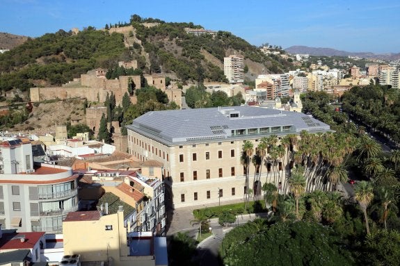 El Ayuntamiento de Málaga intensifica su reclamación sobre la Aduana ante el silencio de la Junta