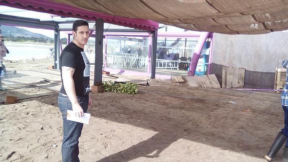 "Estábamos rodeados por el agua y el salón lleno de clientes; fue horrible"