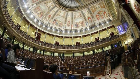 Trece partidos optan a los once escaños al Congreso que se disputan en Málaga