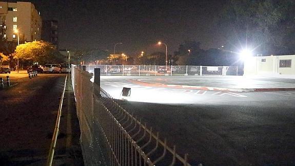 Trasladan el helicóptero del 061 después de que rompieran una cámara que lo vigila