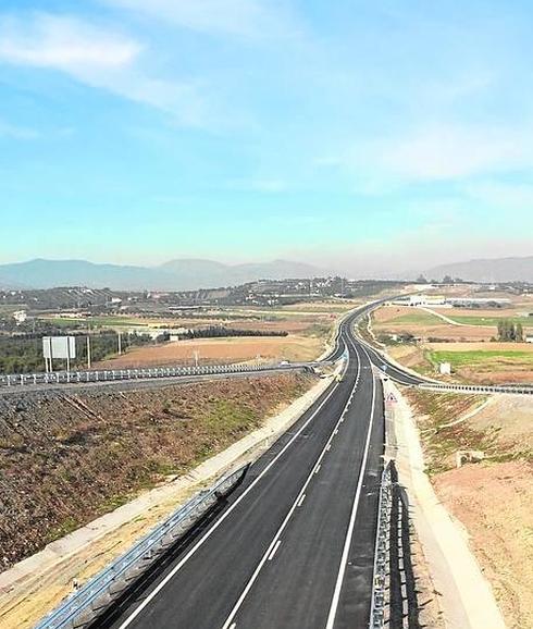 La carretera Coín-Casapalma se abre al tráfico el miércoles, con más de 20 años de retraso