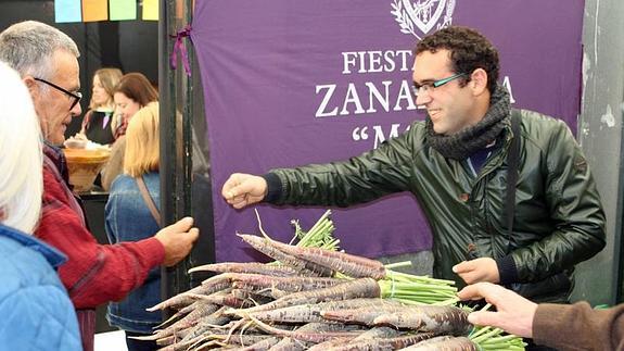 El morado es salud en Cuevas Bajas