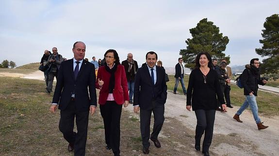 Los Dólmenes de Antequera se ponen manos a la obra