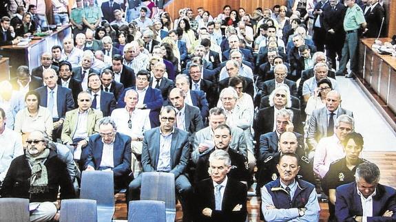 Los condenados por 'Malaya' ingresarán en la cárcel tras las fiestas navideñas