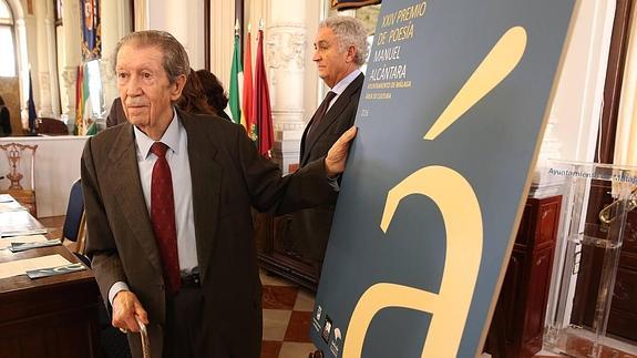 Alcántara: «Sigo siendo aquel niño que jugaba en la Plaza de la Merced»