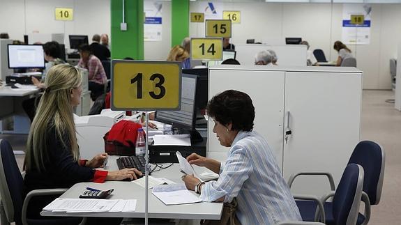 Las novedades fiscales de 2016 auguran un año de luces y sombras