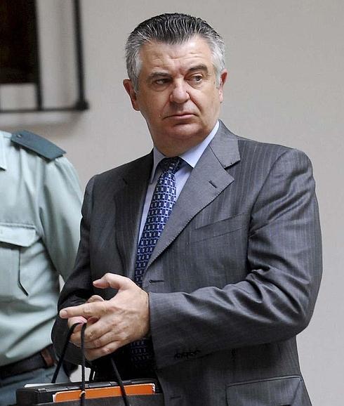 Roca será juzgado por 102 casos más cuando va a cumplir 10 años en prisión