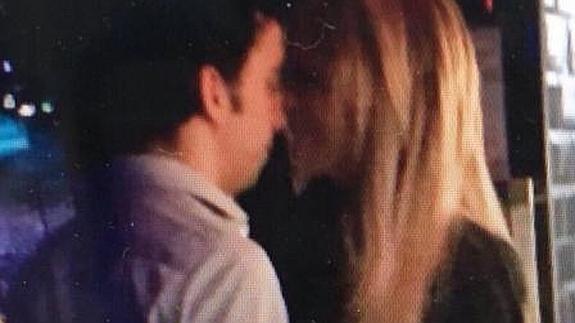 La extraña pareja: El pequeño Nicolás e Ylenia, pillados juntos