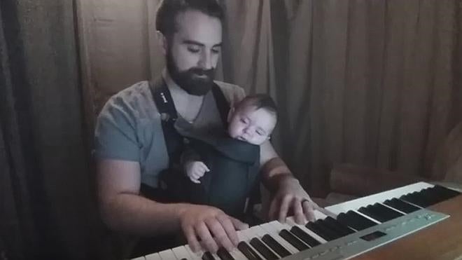 El mejor método para dormir en menos de un minuto a tu bebé