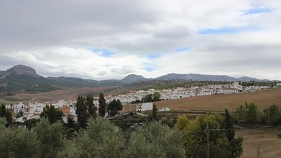 Heridas cuatro personas en una colisión entre dos vehículos en Cuevas del Becerro