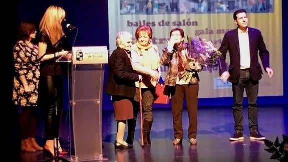 Torrox homenajea a sus vecinos más longevos