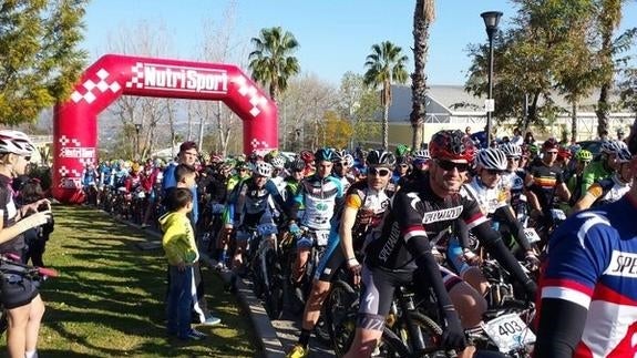 Fallece un ciclista en una prueba de bicicleta de montaña en Alhaurín el Grande