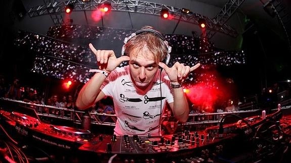 Armin Van Buuren presenta su gira Armin Only Embrance en Marbella en julio