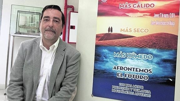 Andrés Alcántara: «El cambio climático ya se deja notar en Málaga con más incendios y plagas»