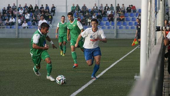 Competición acuerda la clausura cautelar del campo de El Palo y la suspensión de dos jugadores