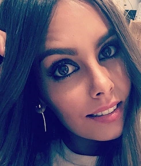 Cristina Pedroche, harta de las críticas, estalla en su blog contra quienes la juzgan