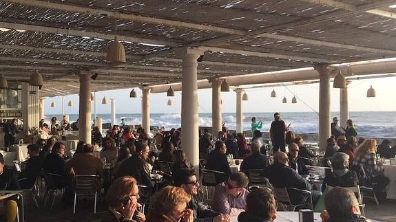 La Junta considera inválida la compraventa y propone retirar la concesión de los Baños del Carmen