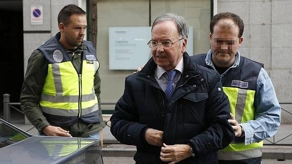 Los pinchazos a Pineda: «A la atención de don... Misión cumplida»