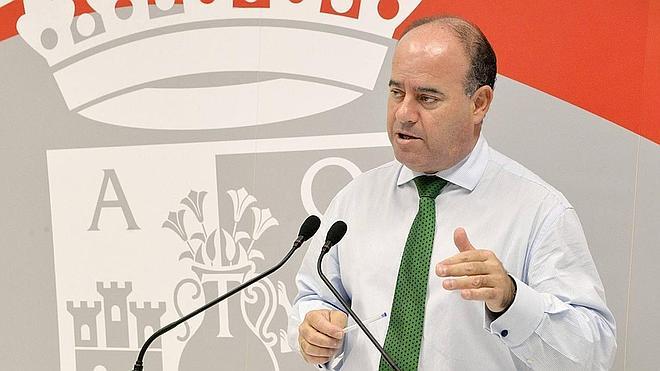 Manuel Barón se autodescarta para encabezar la lista del PP cara al 26-J