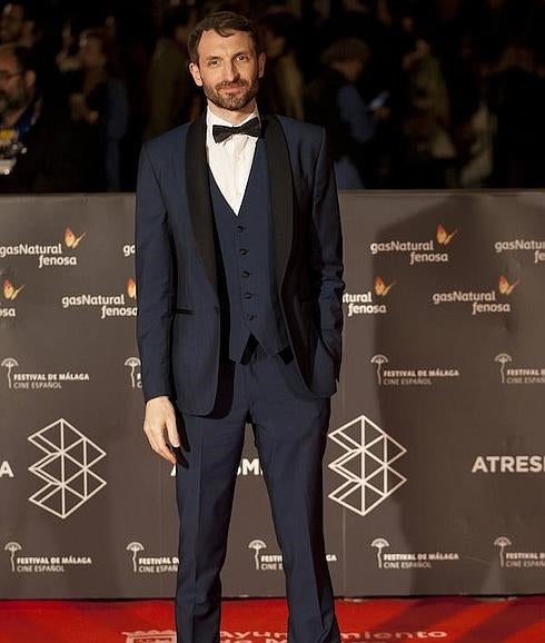 Póquer de damas sobre la alfombra roja