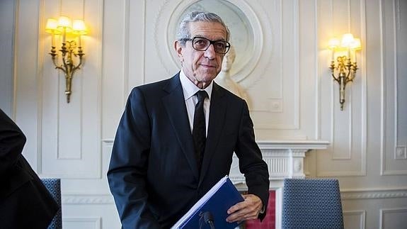 Un final turbulento para la 'era Medel' en Unicaja