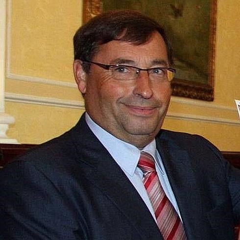 El secretario general de Unicaja declara ante el juez del 'caso Ausbanc' e intenta exculpar a Medel