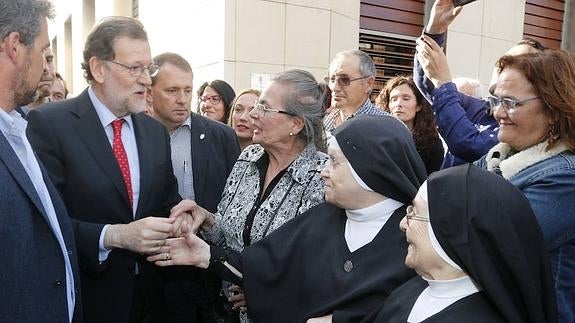 Rajoy intensifica su presencia en Andalucía con actos a pie de calle