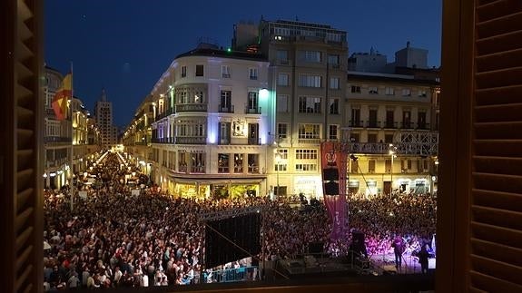 La Noche en Blanco de Málaga pierde 7.000 visitas en su novena edición