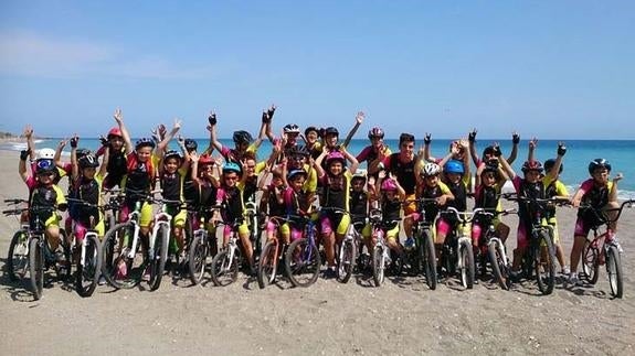 Pedaladas de diversión en Nerja