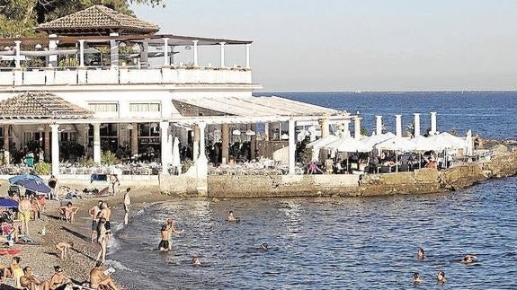 La oposición sobre Porras: «Con los Baños del Carmen va de farol»