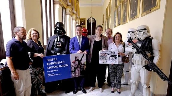 La Legión 501 y un desfile de coches antiguos amenizarán una verbena solidaria de Ciudad Jardín