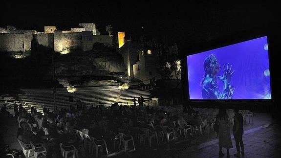 El Albéniz toma el mando (a distancia)