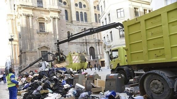 Un sindicato de Limasa abona a sus afiliados parte del dinero perdido por la huelga