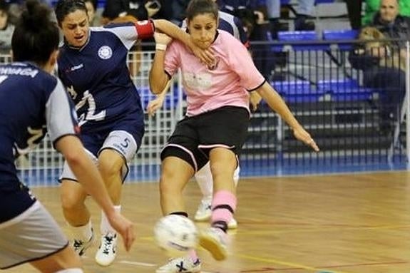 «En España no podría vivir del fútbol-sala como lo hago en Italia»