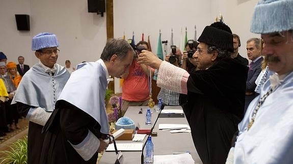 Antonio Soler: «A medida que escribía las vidas de mis personajes, ellos estaban escribiendo la mía»