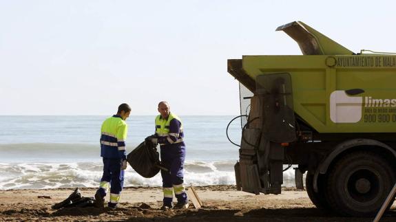 La limpieza se refuerza por la tarde y los fines de semana en las zonas de mayor afluencia de Málaga