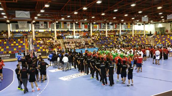 Doblete de victorias españolas en la primera jornada del Mundial Universitario de Balonmano