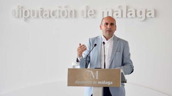 El PSOE denuncia el "incumplimiento y demora" de la Diputación para evitar los embargos de cuentas a familias desfavorecidas