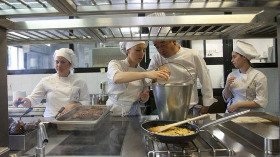 La Consula y La Fonda abren plazo admisión nuevos alumnos el jueves 14 de julio