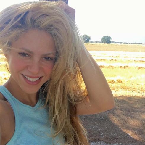 Piqué se burla en Instagram de Shakira