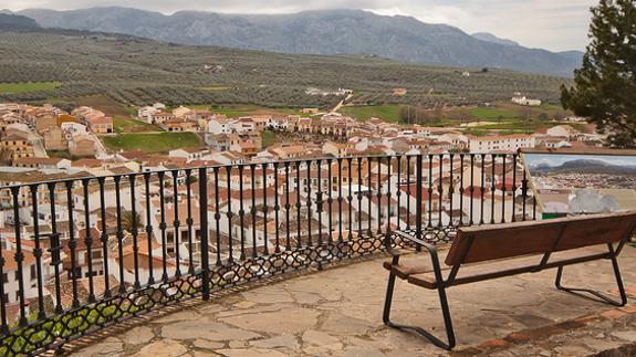 Las zonas altas de Villanueva del Trabuco recuperan el suministro tras tres días sin agua por una avería
