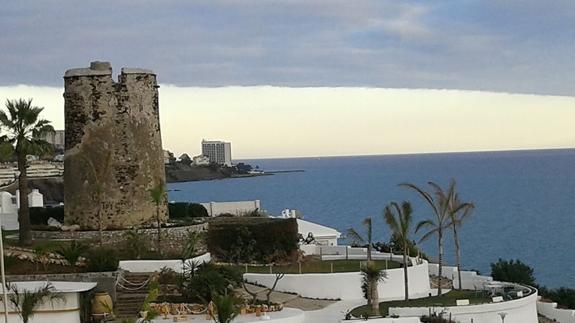 El Defensor del Pueblo reprueba al Ayuntamiento de Benalmádena por descuidar una torre vigía