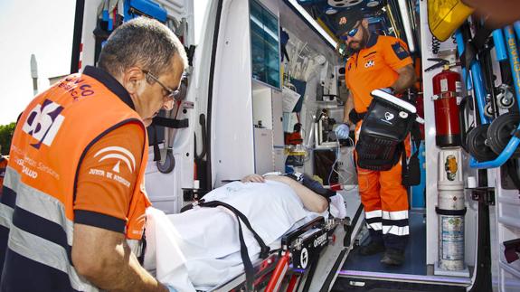 El 061 recibe 212 peticiones de asistencia por accidentes de tráfico en la operación retorno de agosto en Andalucía