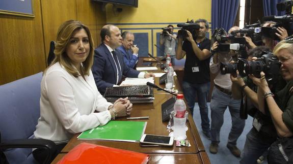 La exigencia de responsabilidades políticas por los cursos excluirá a Susana Díaz