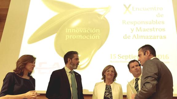 La venta a pérdidas de aceite de oliva pone en jaque a 200.000 productores