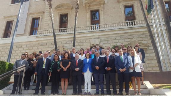 La consejera de Cultura insiste en que el Museo de Málaga abrirá antes de fin de año pero no concreta fecha