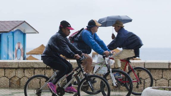 Marbella se lleva la mayor parte de la lluvia de este miércoles festivo