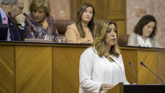 Susana Díaz: "Necesitamos que se resuelva rápidamente la cuestión de la gobernabilidad, se haga como se haga"