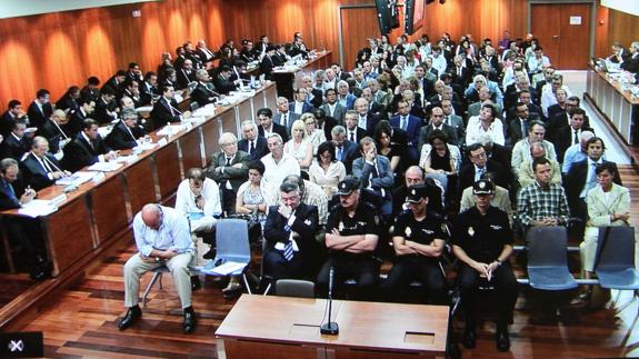 Los funcionarios de Hacienda que investigaron 'Malaya' rastrearán el patrimonio de los condenados